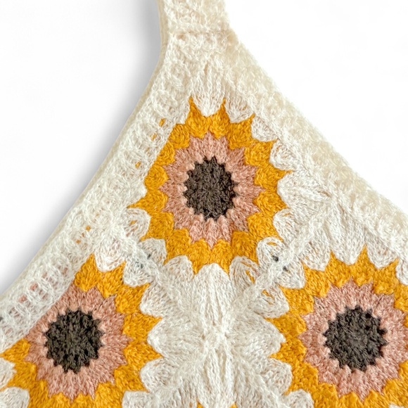 NEW Altar’d State Sunflower Crochet Granny Square Cropped Tank Top Womens S - Picture 2 of 11